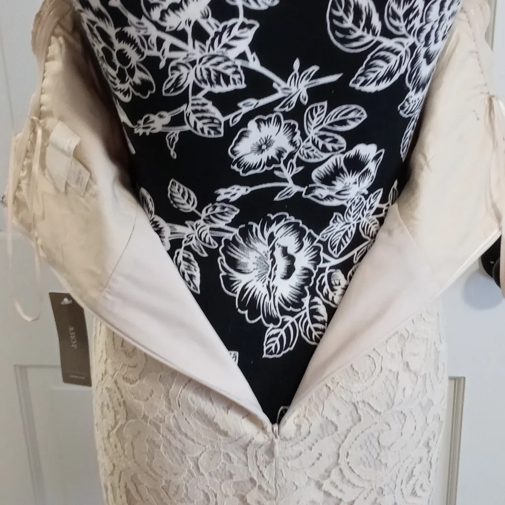 🆕️ 🍾J. Crew🍾 - Champagne "Leavers Lace" Strapless Cathleen Sheath Dress - Picture 5 of 12